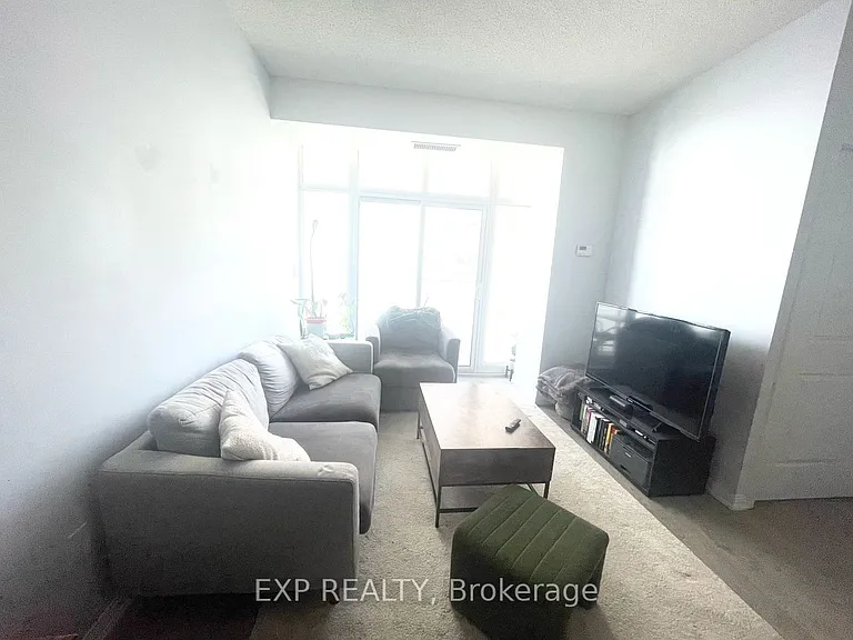 65 E Liberty St #1608 — Photo 7