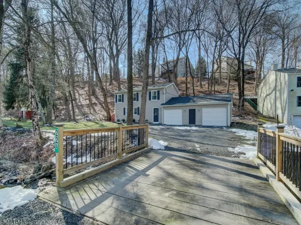 22A E Main St, High Bridge Boro, NJ 08829