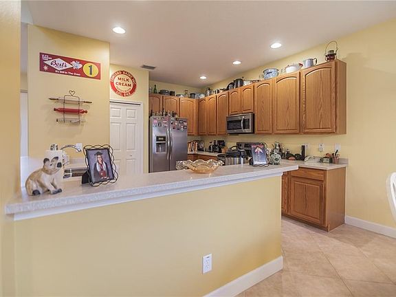 4th image of 6056 39th Ct E