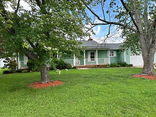 2423 Holliday Rd Photo 1