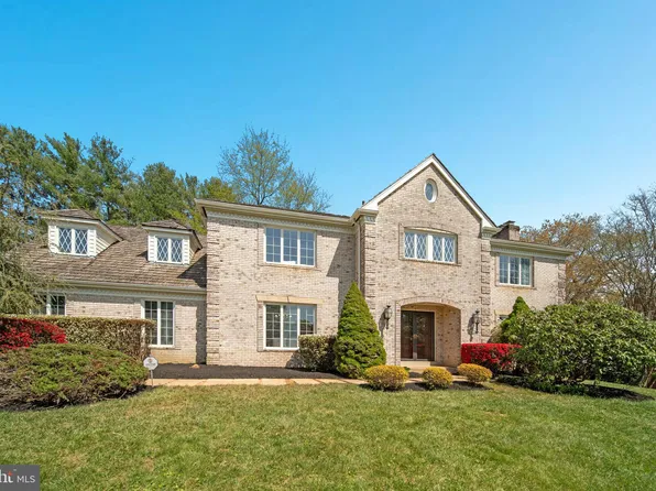 6294 Dunaway Ct, Mc Lean, VA 22101