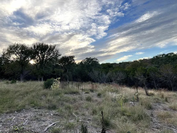 106 Ponderosa Circle, Horseshoe Bay, TX 78657