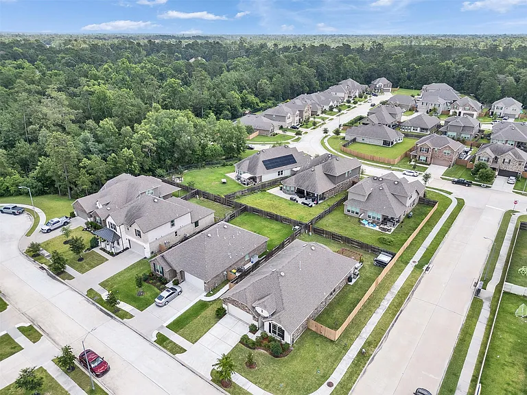 27997 Lone Hollow Ln — Photo 43