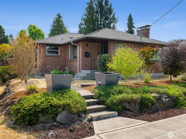 7716 38th Avenue SW, Seattle, WA 98126