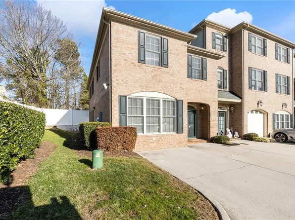 1044 Quail Covey Ln, Virginia Beach, VA 23451