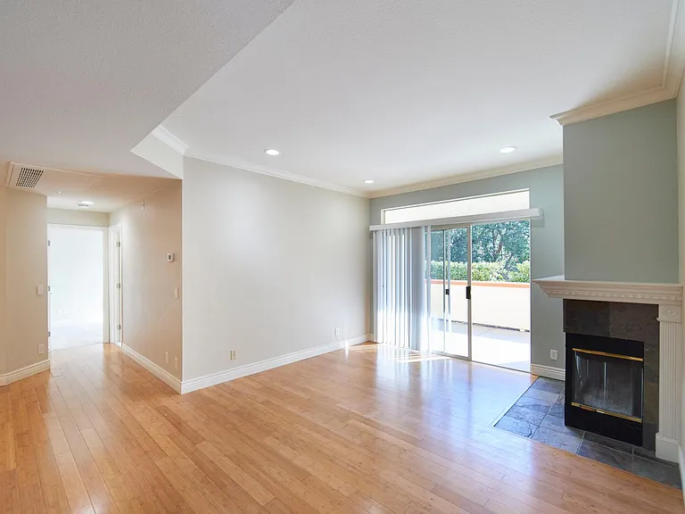 7031 Dublin Meadows St — Photo 9