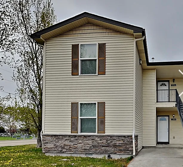 N 7 E, Mountain Home — Photo 1