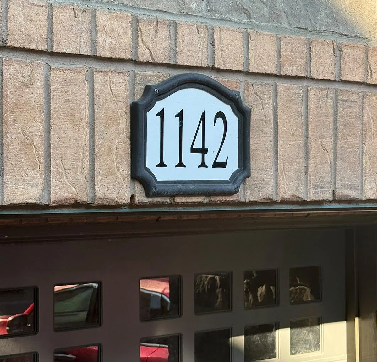 4 bed, $3,950 — Photo 2