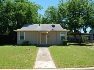 1720 Glenn Dr, Blue Mound, TX 76131