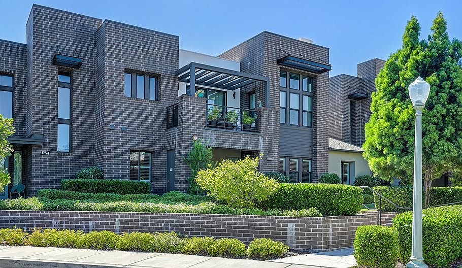 1st image of 3231 McKinley Village Way
