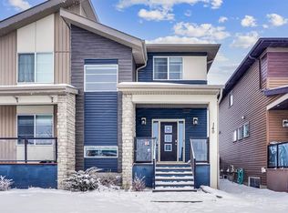 140 S Cornerstone Ave NE, Calgary, AB T3N 1G6