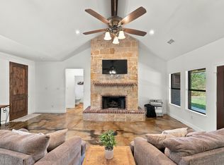 1389 County Road 3591, Paradise, TX 76073