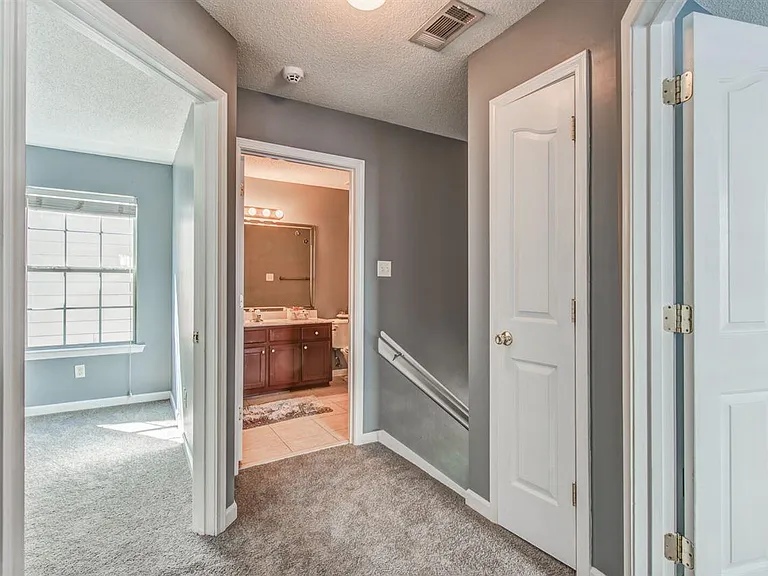 6851 Seaside Dr — Photo 9