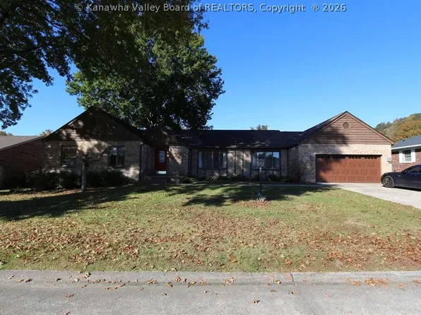 46 Sherwood Cir, Hurricane, WV 25526