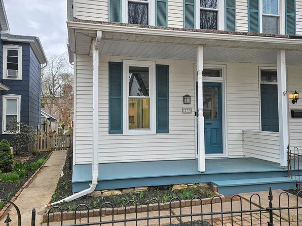 277 W Main St, Hummelstown, PA 17036