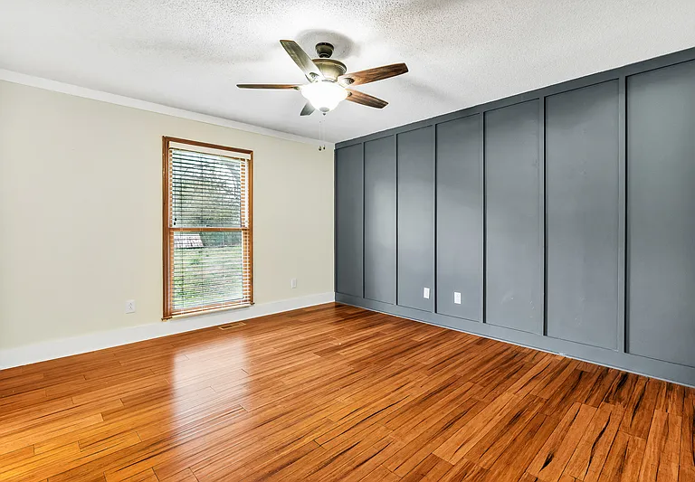 365 Bell Factory Rd — Photo 15
