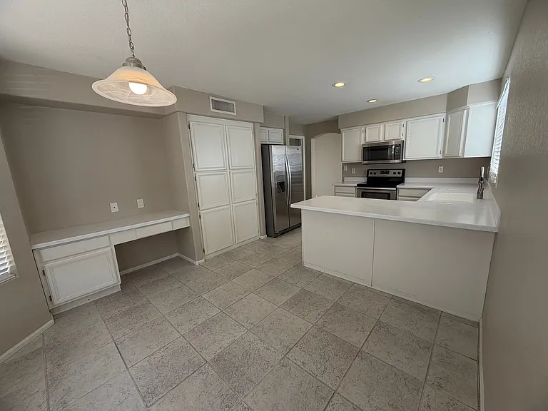7721 W Tonto Dr — Photo 7