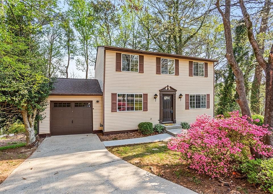 1st image of 5420 Robin Hill Ct