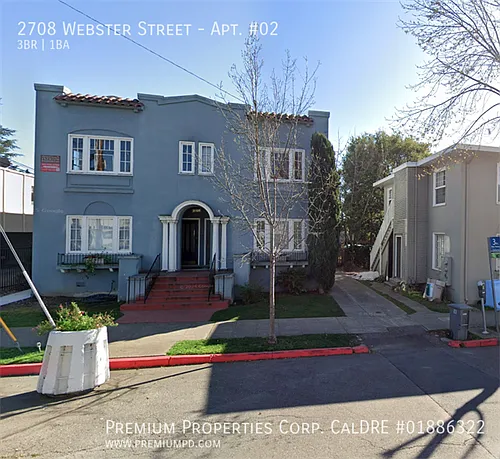 2708 Webster St #2 Photo 1