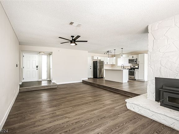 4th image of 7024 Michael Collins Pl