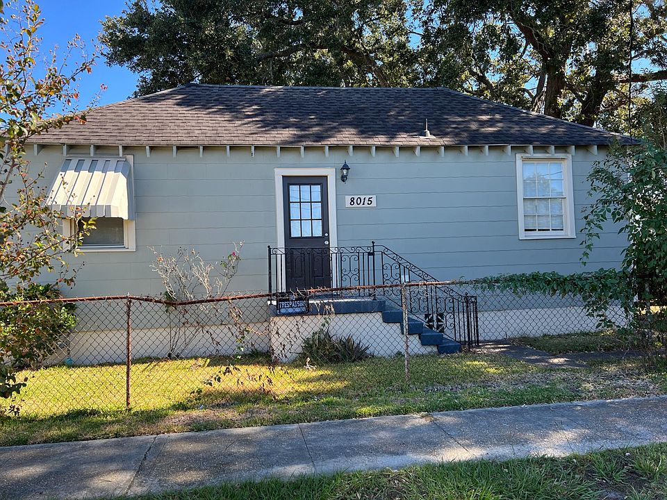 1st image of 8015 Lady Gray St