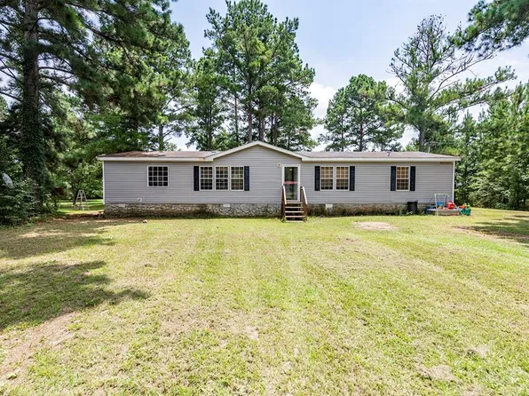 226 Pebble Hill Cir, Sylvester, GA 31791