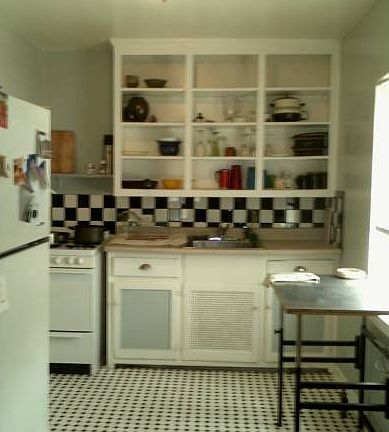 Kitchen/Dining Area