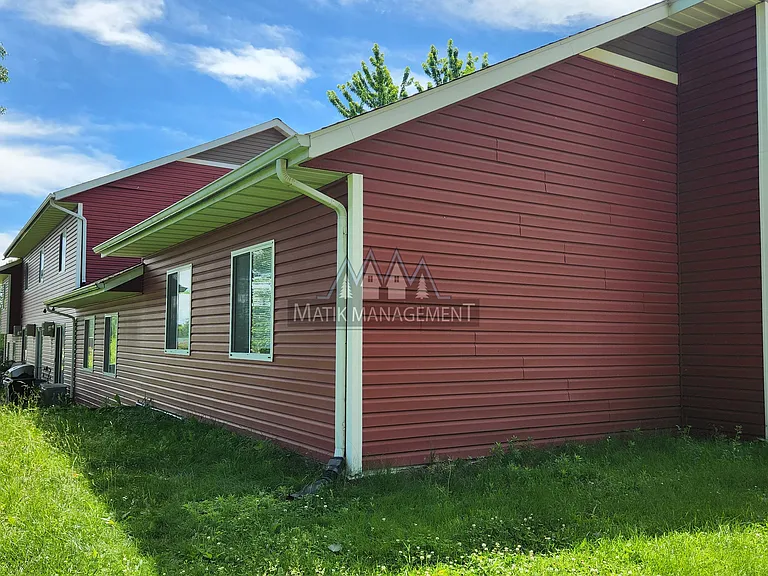 2621 Malmquist Ave — Photo 30