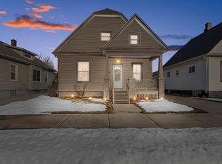 2033 Superior St, Racine, WI 53402