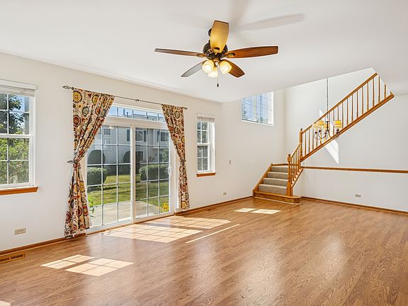 3rd image of 2165 Braeburn Dr Unit A