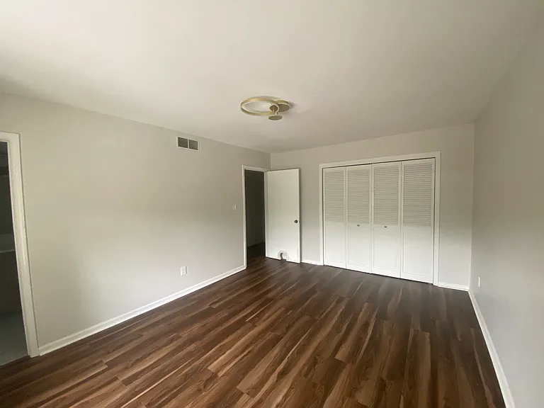 45 La Rue Pl NW — Photo 5
