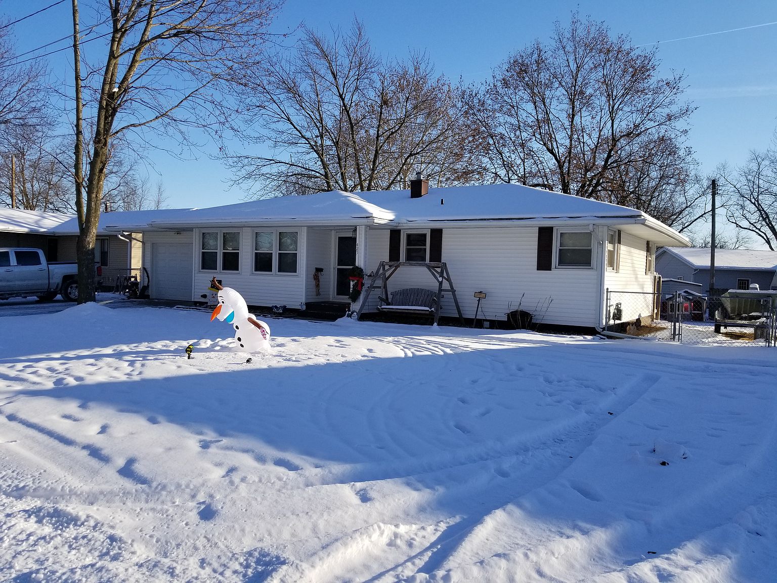 425 10th Pl, Camanche, IA 52730 Zillow