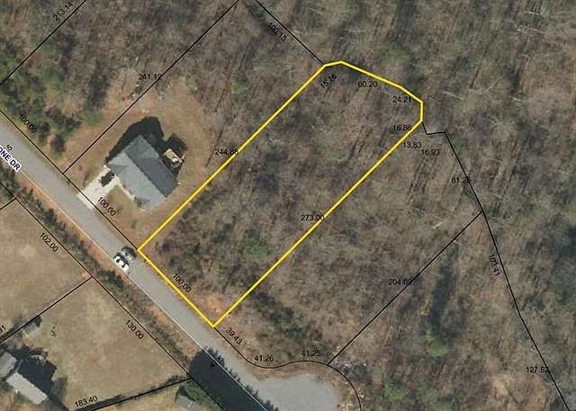 2nd image of 4832 Stone Dr