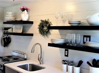 283 Spring St #3, Newport, RI 02840