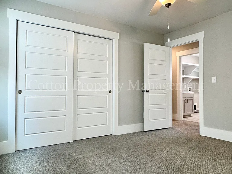 745 Cypress Village Pl — Photo 31