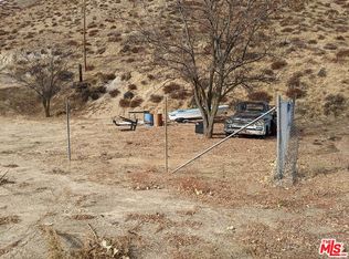 513 North Dr, Lebec, CA 93243