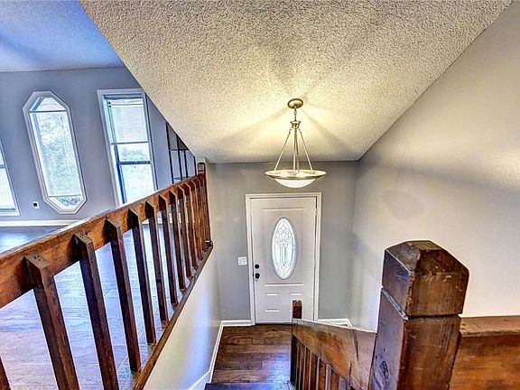 5th image of 3125 Revere Cir
