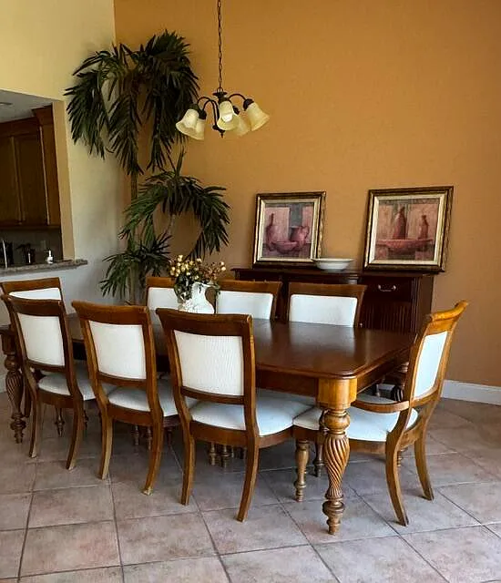 3 bed, 2.0 bath, 1850 sqft, $7,500 — Photo 4