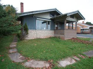 1208 Crystal Ave, Crystal Falls, MI 49920