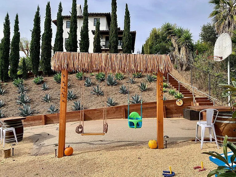 Coyote Rd — Photo 22