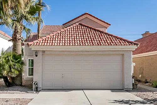 521 N Red Rock St Photo 1 521 N Red Rock St Photo 1