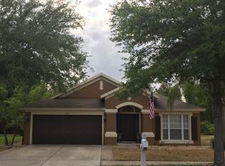 1839 Rensselaer Dr, Zephyrhills, FL 33543
