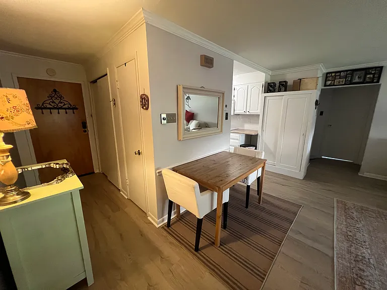 1334 Montgomery Ave #C2 — Photo 6