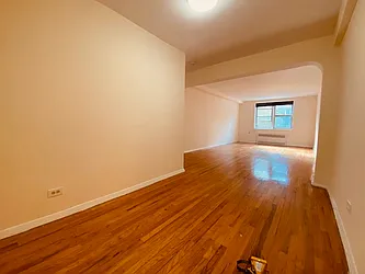 Rented by Silverstein Collection LLC 