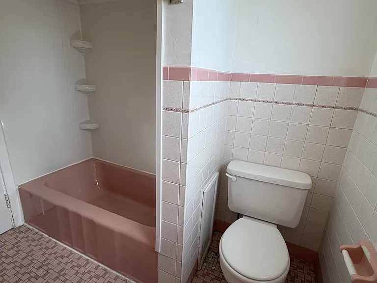 324 Spencer Ave #2 — Photo 7