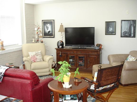 5th image of 2525 College St APT 2105