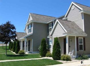 13401 Creekside Ln APT 6, Charlevoix, MI 49720