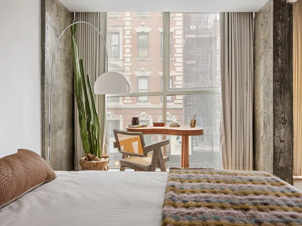 115 Norfolk Street image 11 of 17