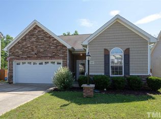 1411 Dairy Glen Dr, Fuquay Varina, NC 27526