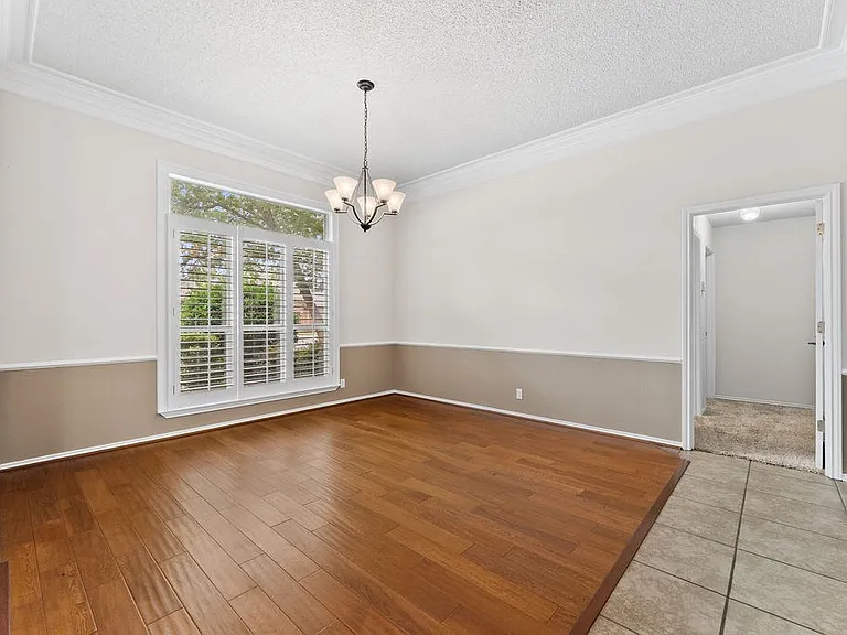 5309 Ridgefield Ct — Photo 3